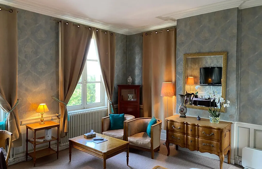 Chambres D'Hotes Autour De La Rose-1